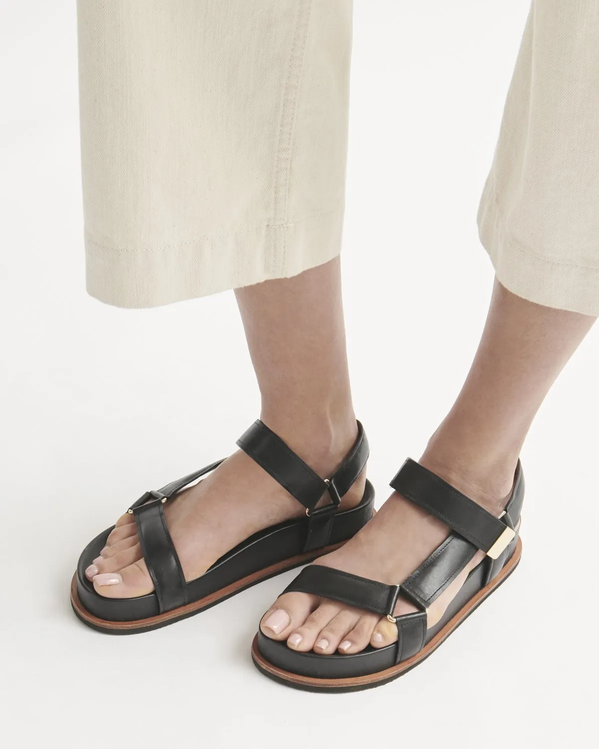 Ava Leather Footbed Sandal | Black