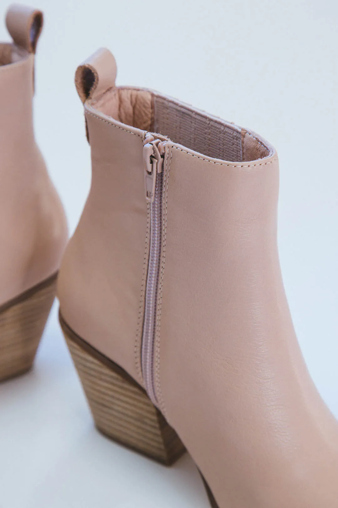 Blake Western Bootie, Natural | Matisse