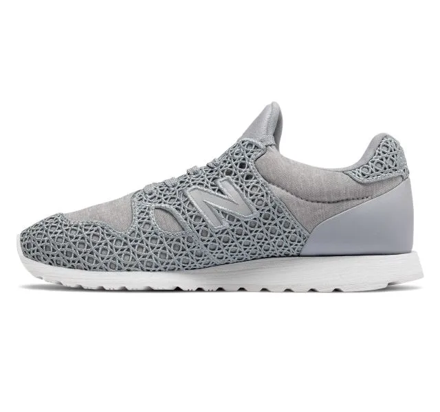 New Balance Women's 520 Re-engineered Shoes - Silver Mink