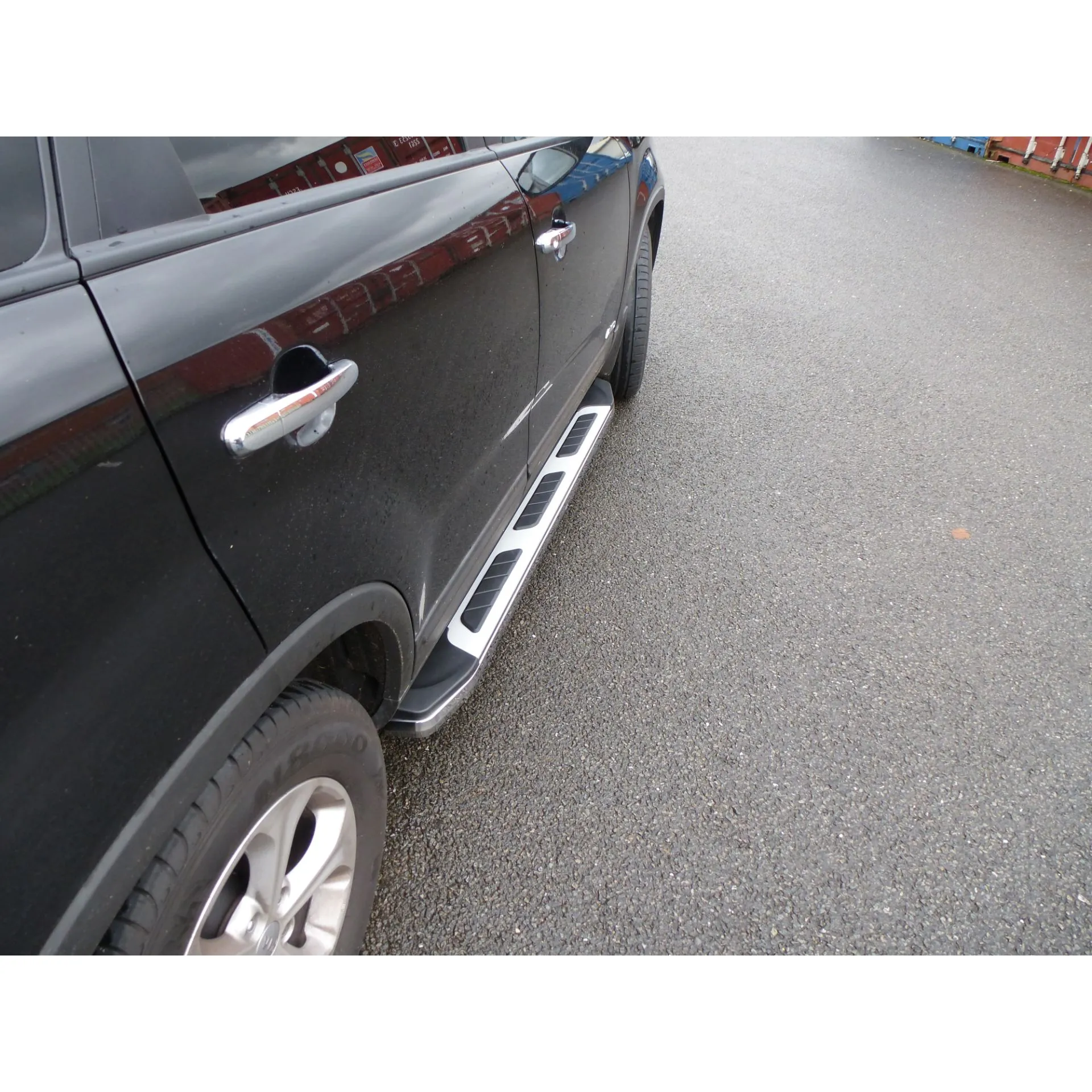 Suburban Side Steps Running Boards for Kia Sorento 2009-2013